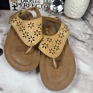 Andrea Women's Tan Floral Sandals